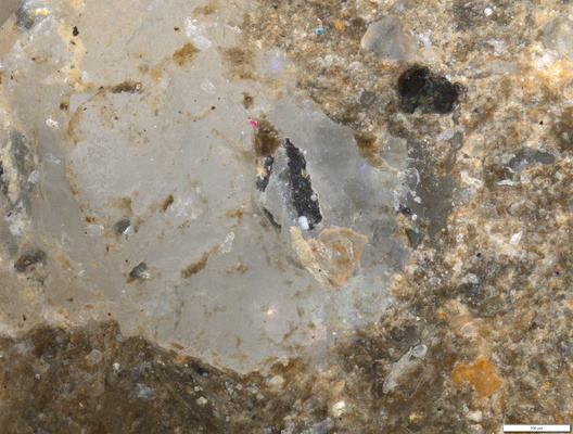 04b black pigment on lower fracture.tif