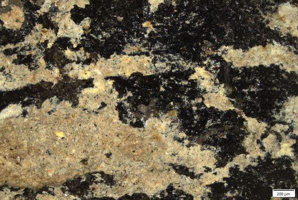 01 yellow coating under calk.tif